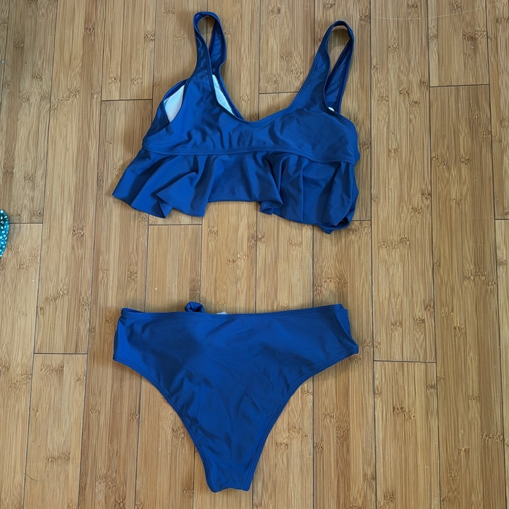 SHEIN Blue Ruffle Bikini Set - Picture 4 of 4